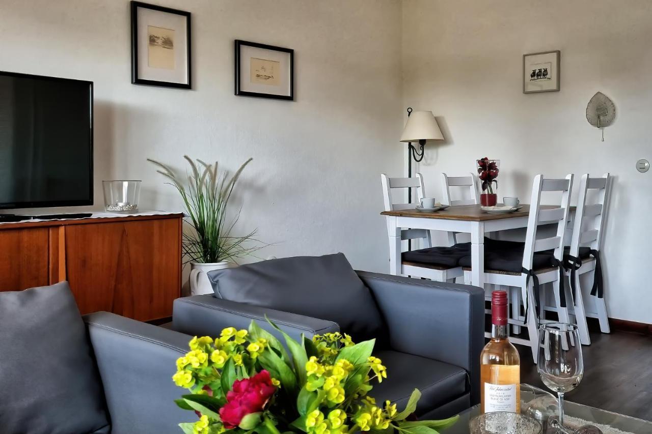 Ferienwohnung Alte Liebe 후줌 외부 사진